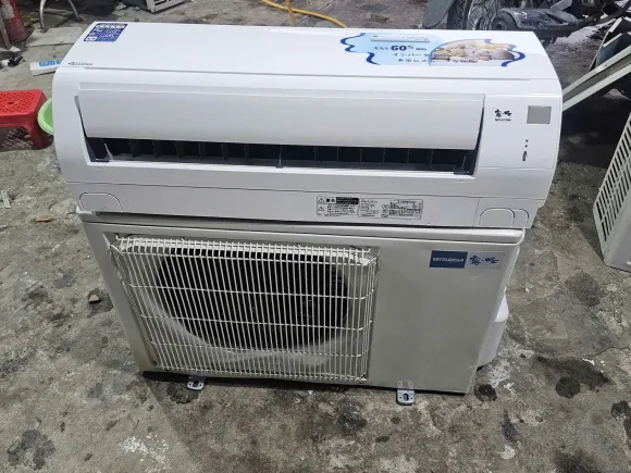Bao Lâu Nên Vệ Sinh Máy Lạnh Toshiba? 